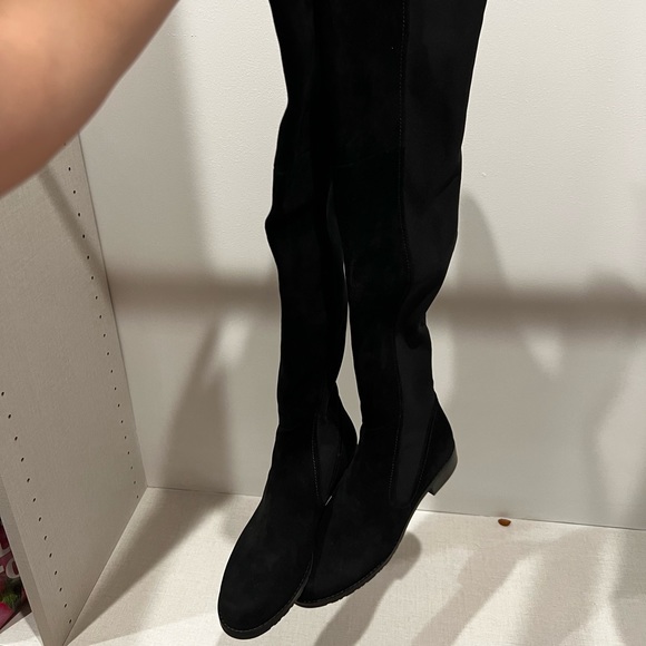 Stuart Weitzman, Womens Langdon Over the Knee Black Suede Boot - Picture 4 of 7